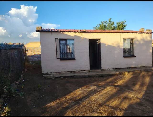 2 BEDROOM HOUSE FOR SALE IN PALM RIDGE